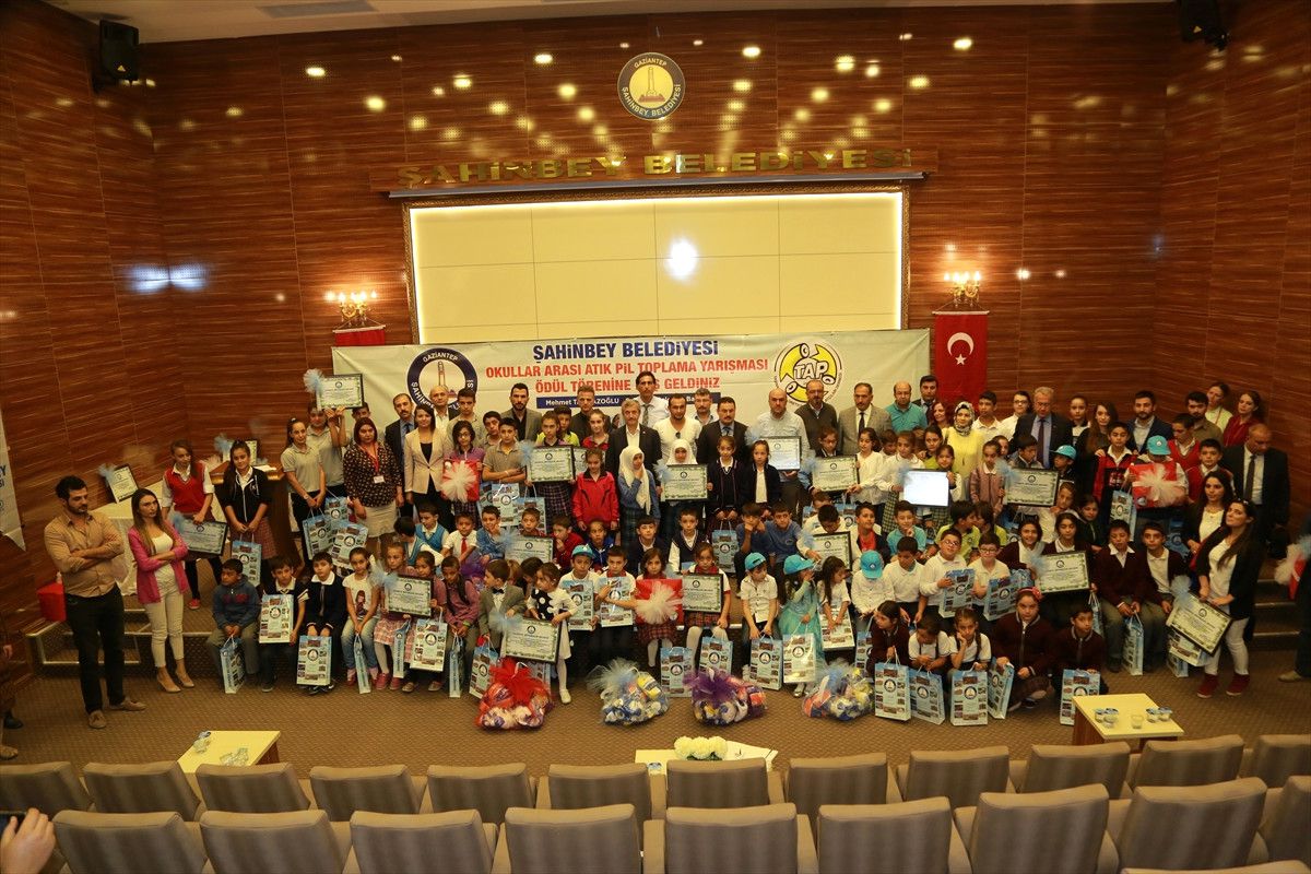 Çevreye Duyarlı Okullar Ödüllendirildi