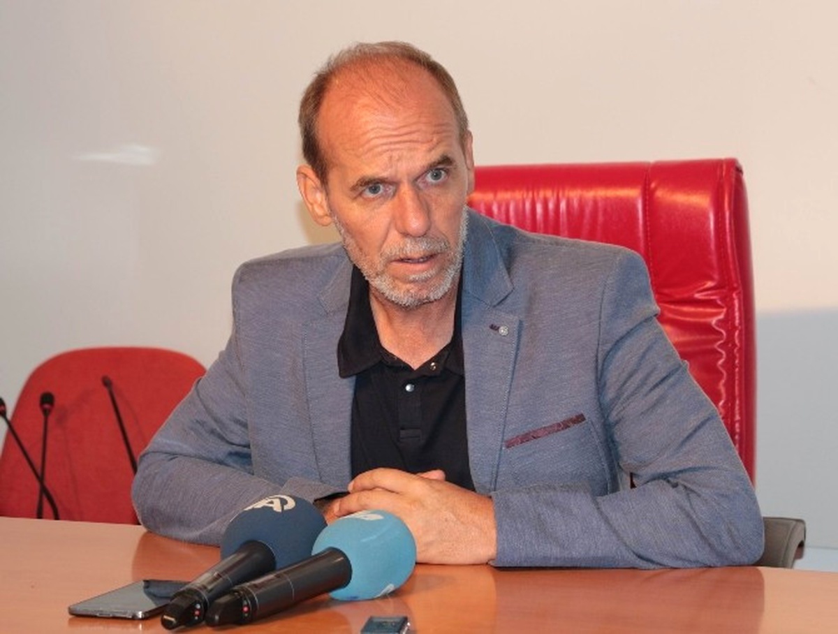 Dervent: "Samsunspor\'un Galibiyet Hasreti Fazlaydı"