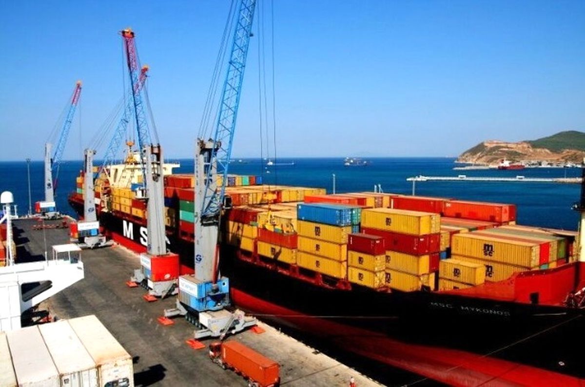 Eib\'den 899 Milyon Dolarlık İhracat
