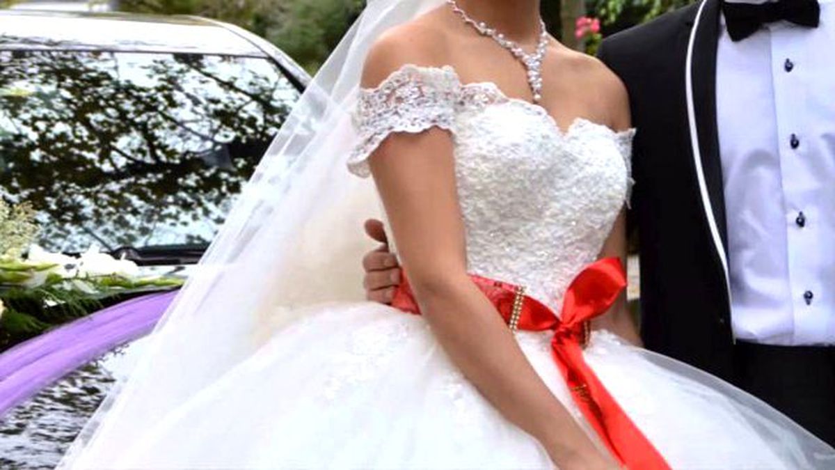 Gelin Almada Havaya Ateş Açılması Sonucu Öldü