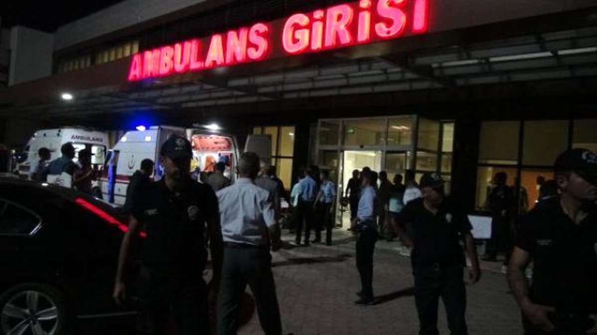 Roketin Parçalarını İmha Ederken Yaralanan Polis Şehit Oldu