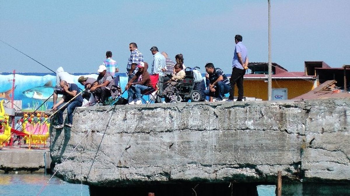 Akçakoca\'da Olta Avcılığına Büyük İlgi