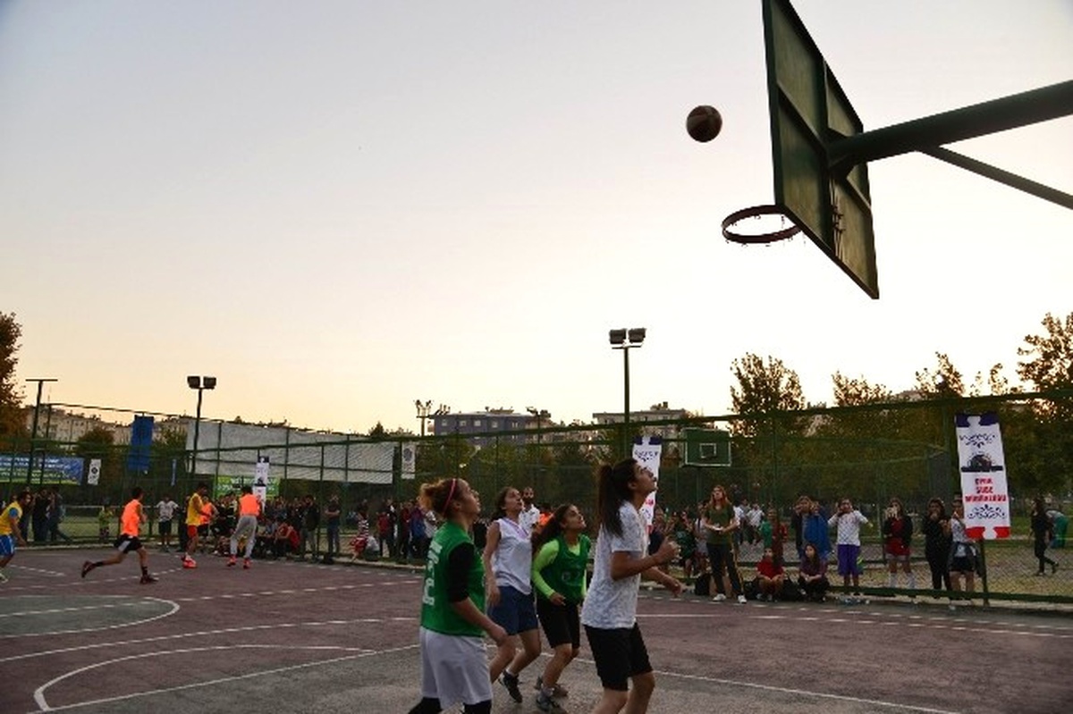 Amed Sokak Basketbol Turnuvası Sona Erdi