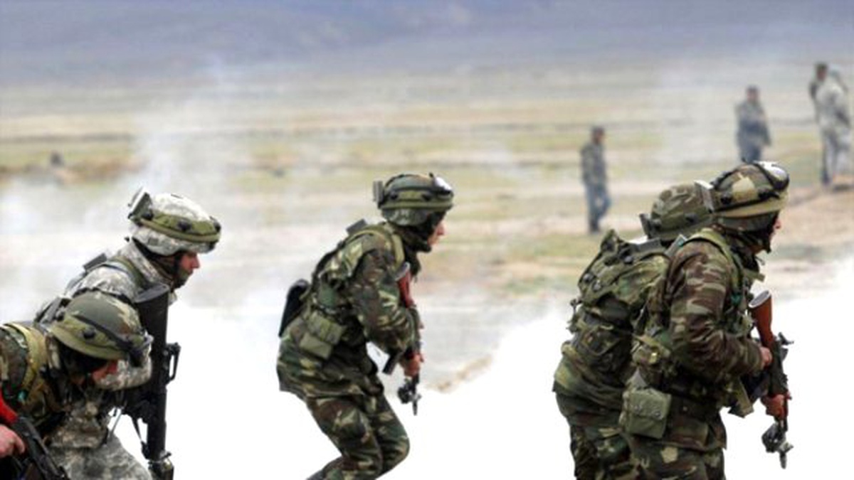 Azerbaycan Ordusundan Nahçıvan\'da Askeri Tatbikat