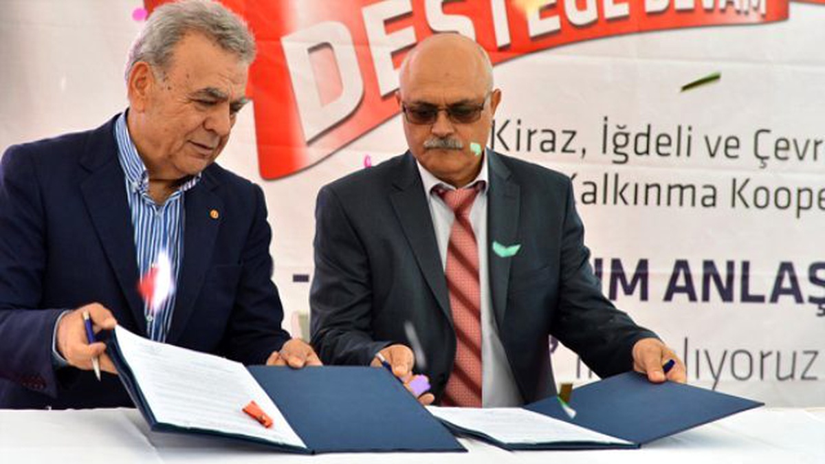 Bademli Üreticilerine Büyükşehir Belediyesi Desteği