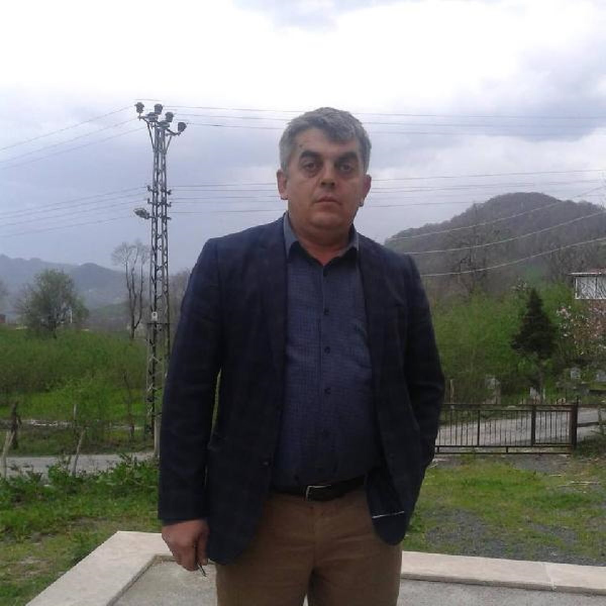 Bunalıma Giren Mermerci İşyerinde Kendini Astı