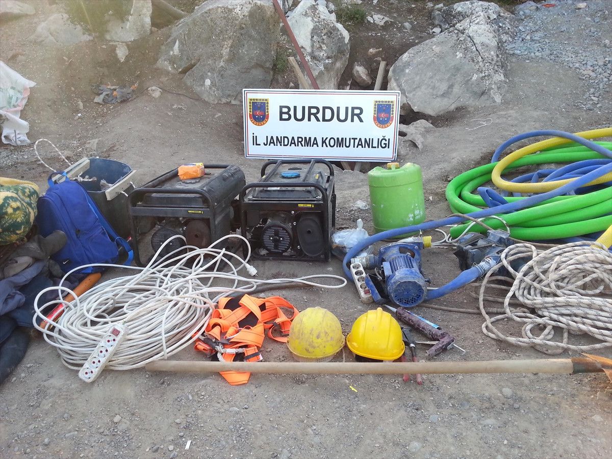 Burdur\'da Kaçak Kazı Operasyonu