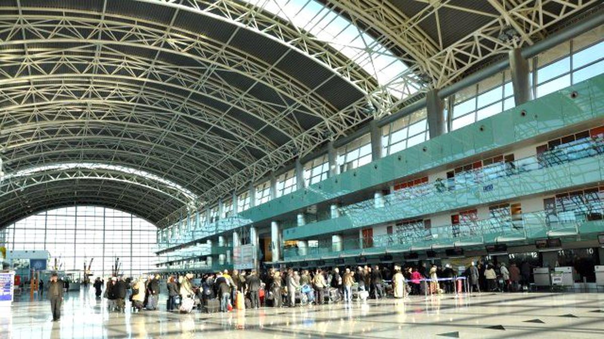 FETÖ'den Aranan Doktor Çift Kıbrıs'a Kaçmak İsterken Yakalandı