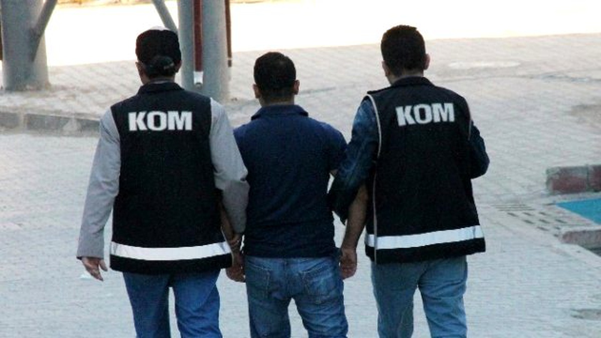 Elazığ Merkezli Fetö Operasyonunda 15 Polise Gözaltı