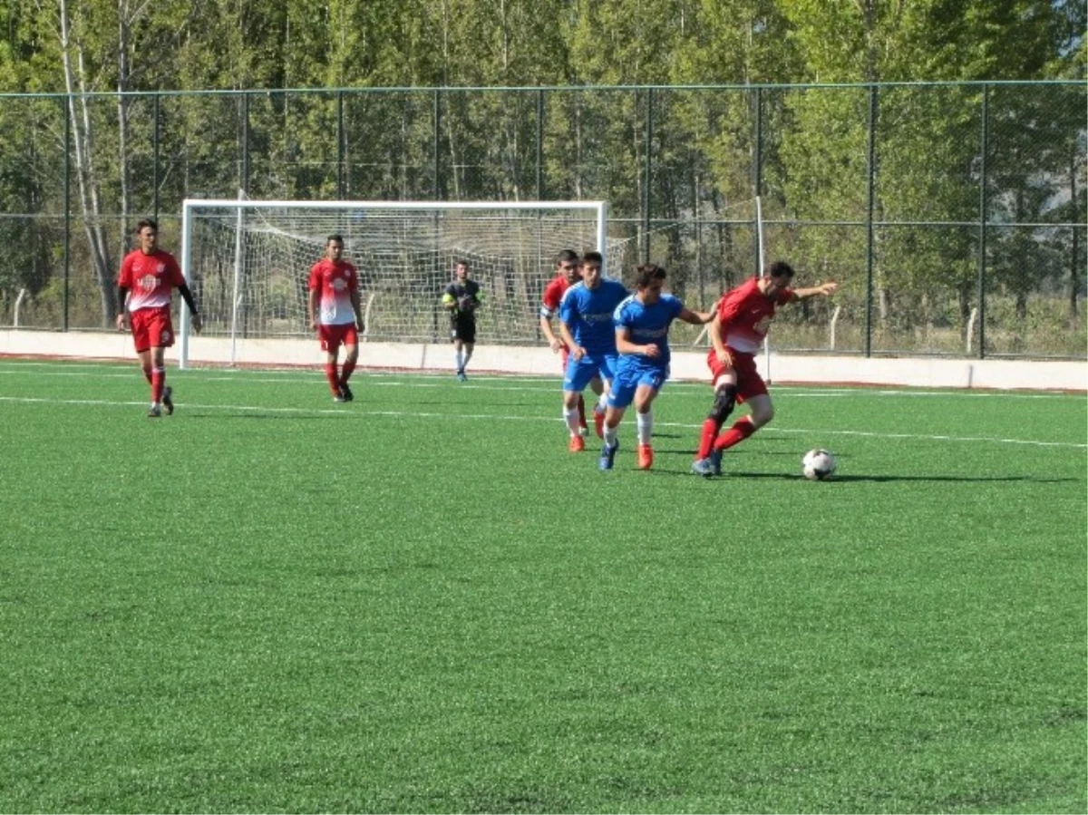 Hisarcık Belediyespor, Emet Borspor Maçında Gol Düellosu; 3-3