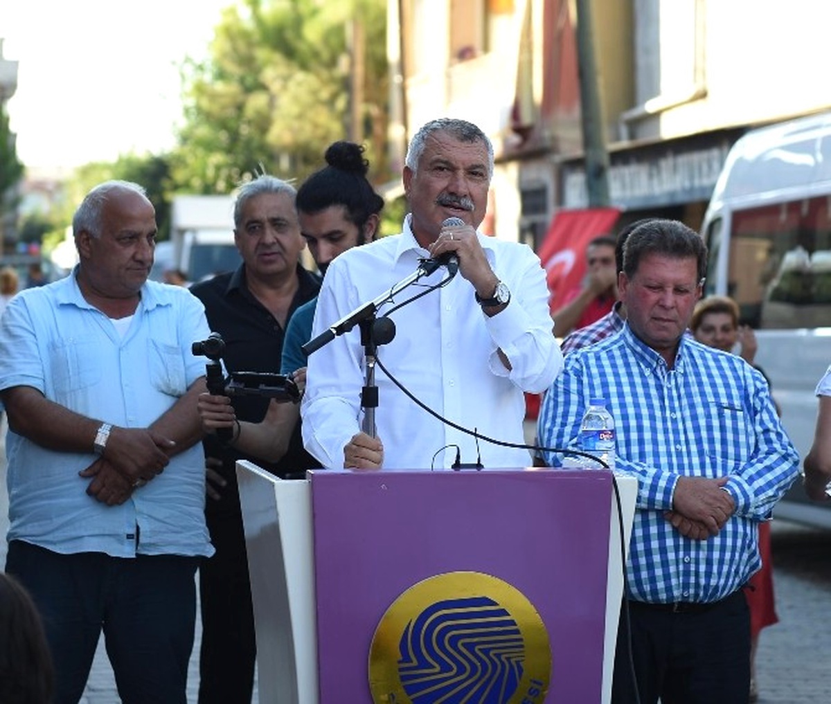 Karalar: "Bizde Yandaş Yok Vatandaş Var"