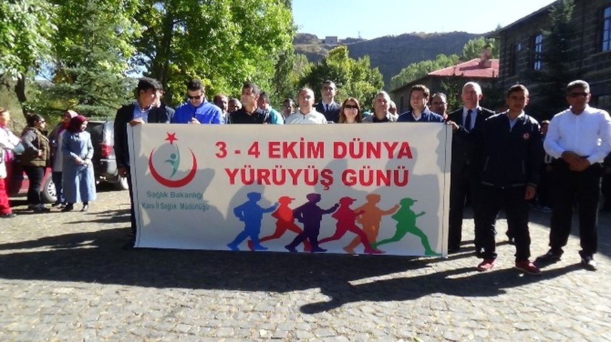 Kars\'ta "Dünya Yürüyüş Günü" Etkinliği