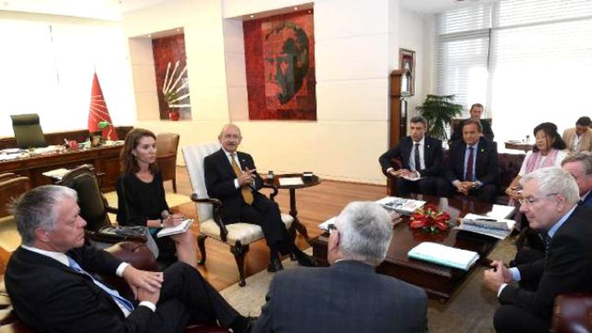 Görüntülü Haber) Kılıçdaroğlu, Avrupa Konseyi Yerel Yönetimler Kamarası Heyetini Kabul Etti