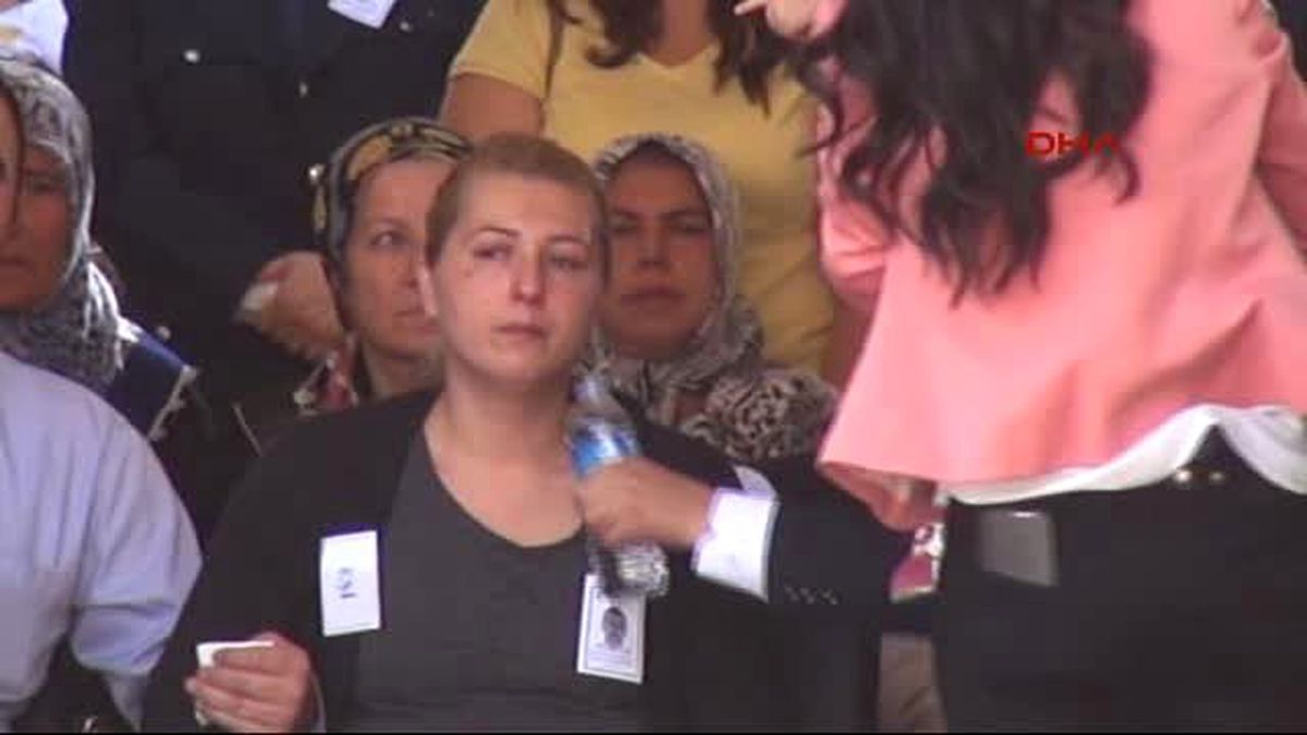 Kilis\'te Şehit Olan Polis Memuru Murat Mimiroğlu İçin Tören Düzenlendi -2