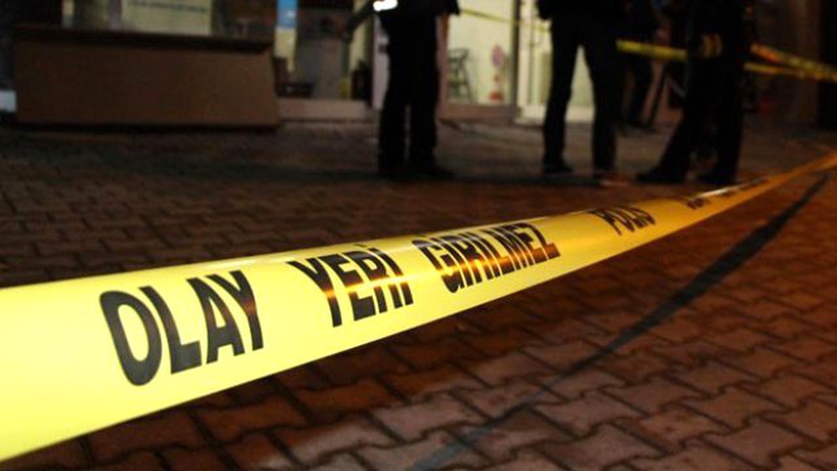 Kocasını Başına Taşla Vurarak Öldürdü İddiası