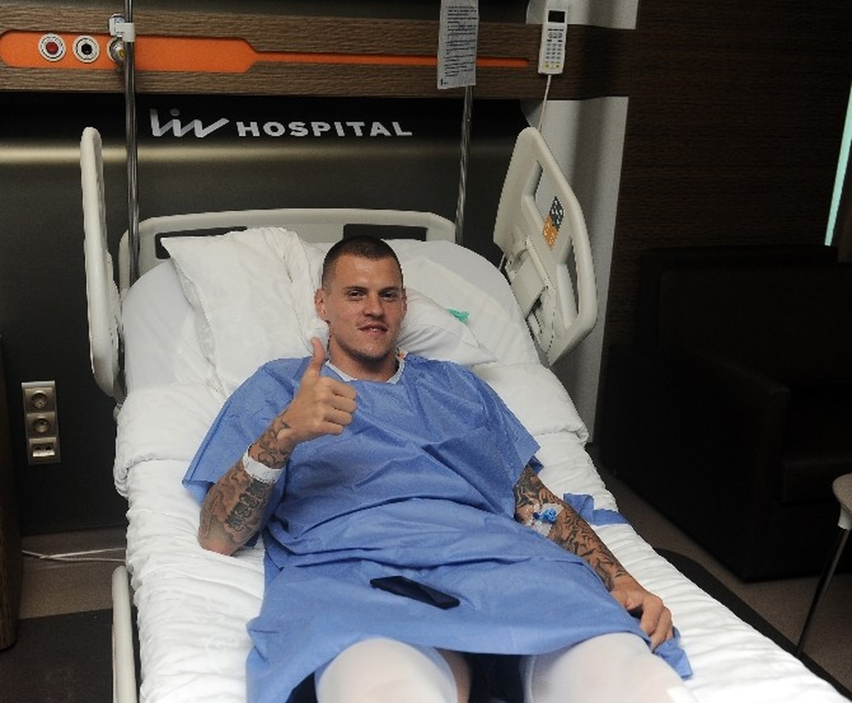 Burnu Kırılan Martin Skrtel Ameliyat Oldu