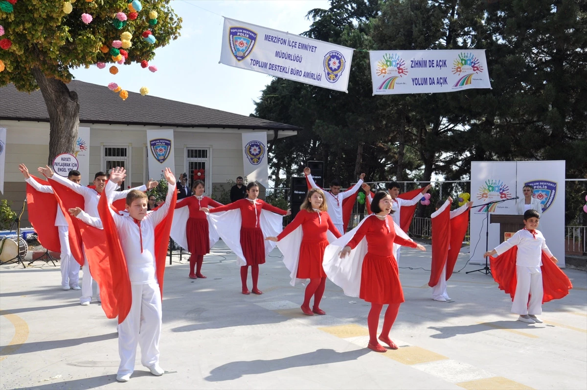 Merzifon\'da "Zihnimde Açık Yolumda Açık" Projesi