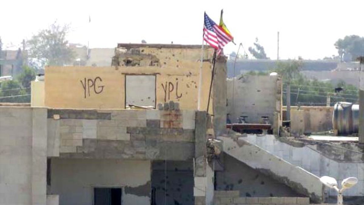 PYD, Telabyad'da Mevzi Kurup Flama Astı