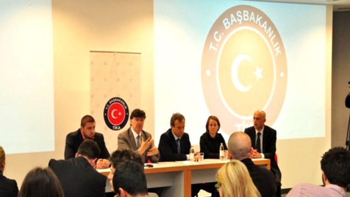 Tika, Bosna Hersek\'te Eğitime Destek Vermeye Devam Ediyor