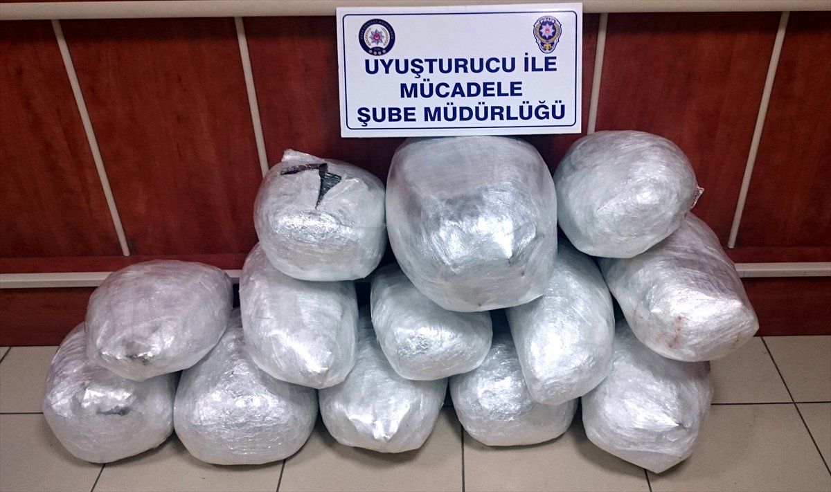 Uşak\'ta Uyuşturucu Operasyonu