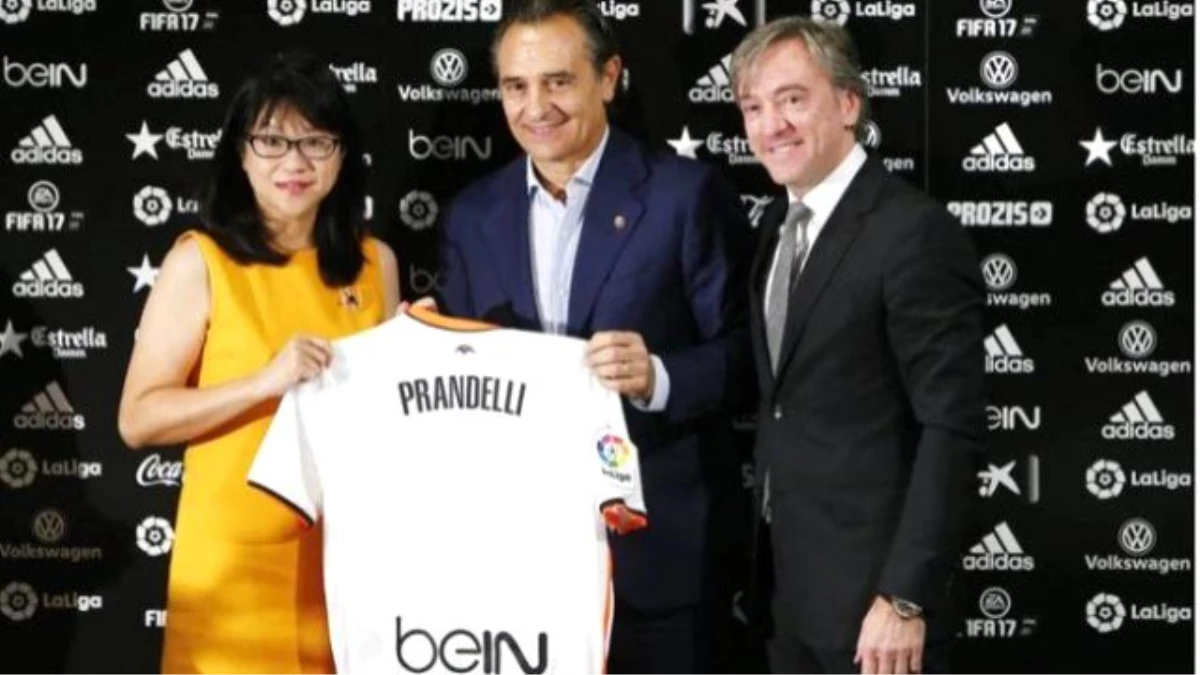 Valencia, Prandelli\'yi Basına Tanıttı