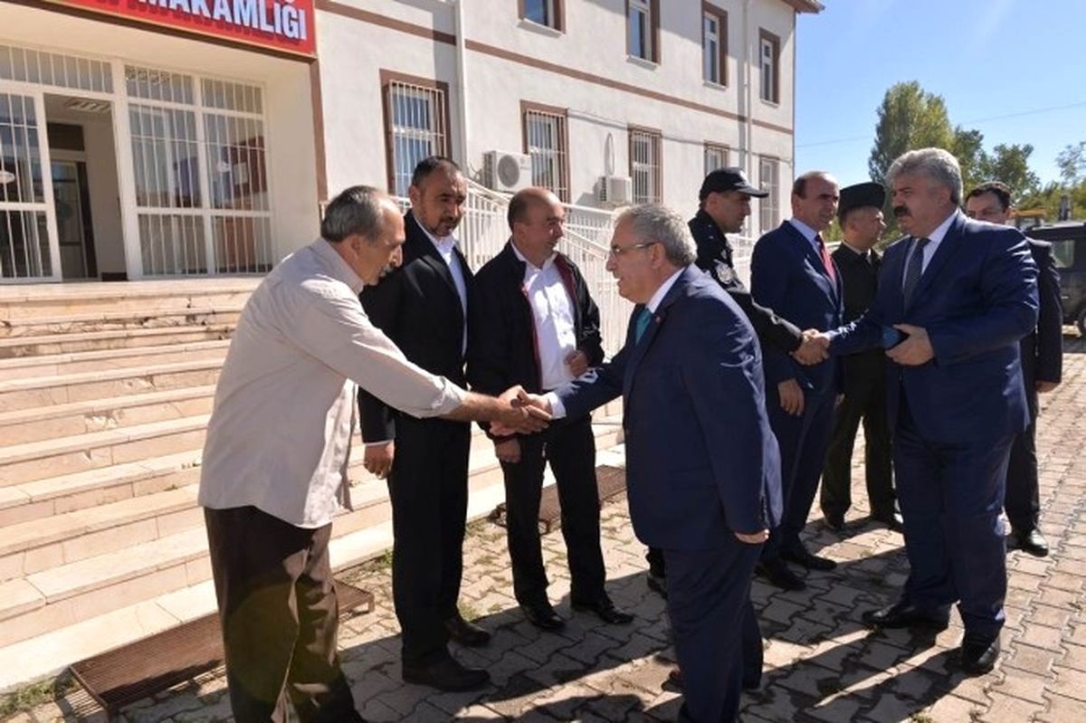 Vali Nayir: "Halk Sokağa Emirle Değil, Gönüllü Çıktı"