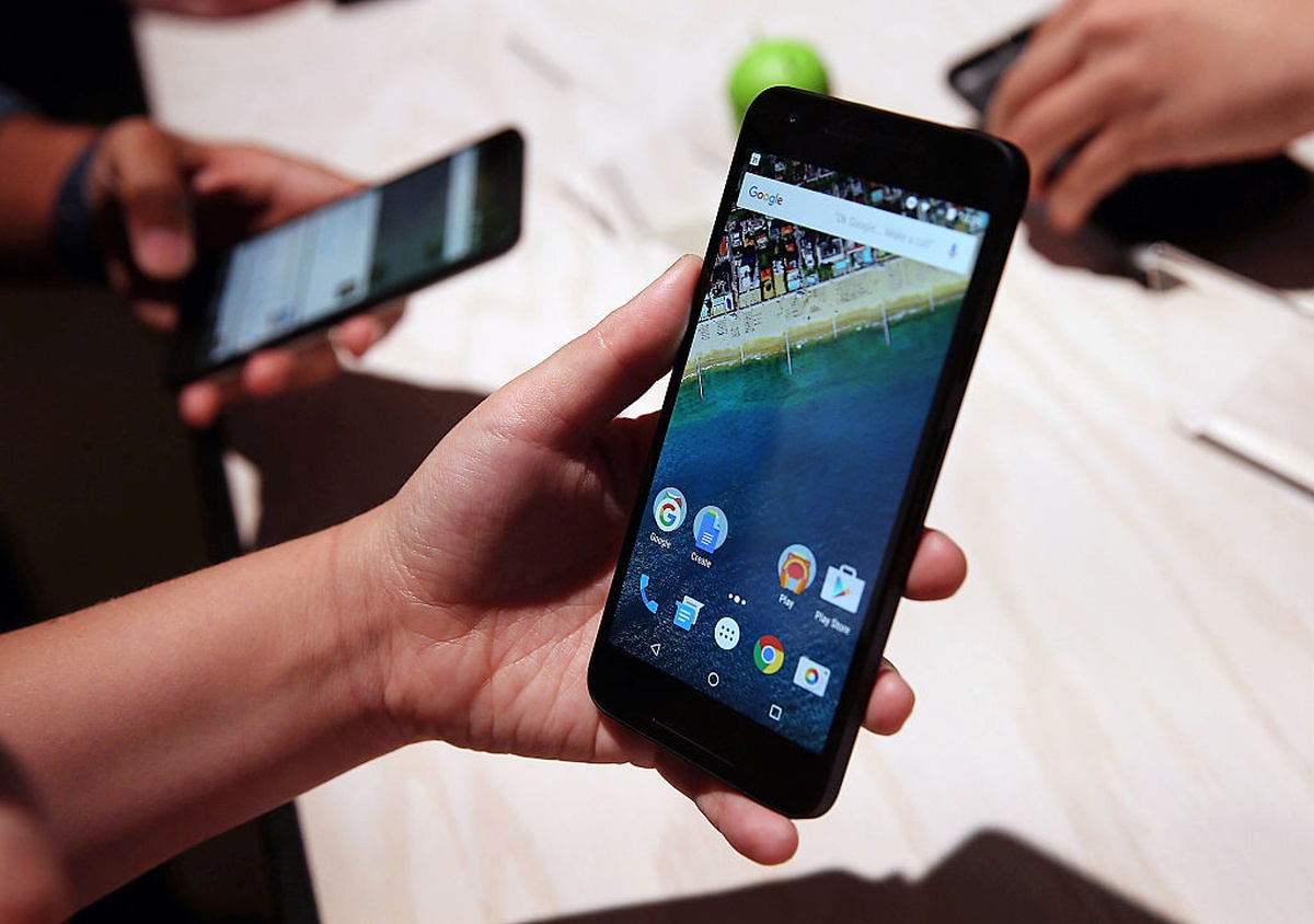 Yeni Google Pixel Phone, Tüm Detayları Ortaya Çıktı
