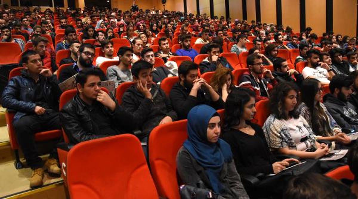 Yeni Öğrencilere Sivas Anlatıldı