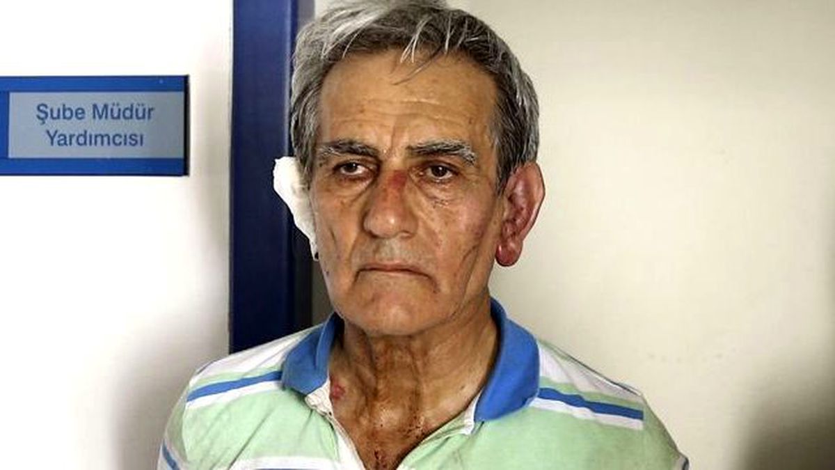 Darbeci Öztürk'ün Fotoğrafları Çöpten Çıktı