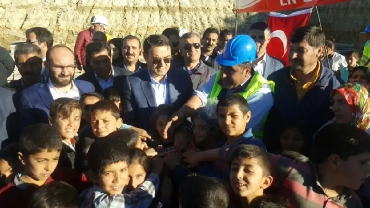 Ağrı\'da Temel Atma Töreni