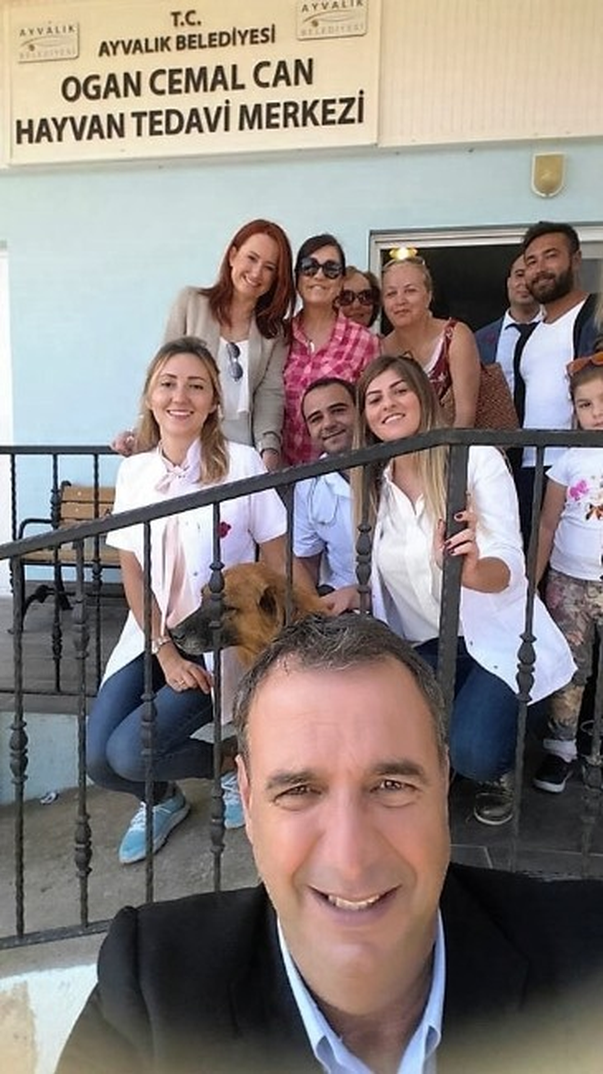Başkandan Hayvanları Koruma Günü Özçekimi