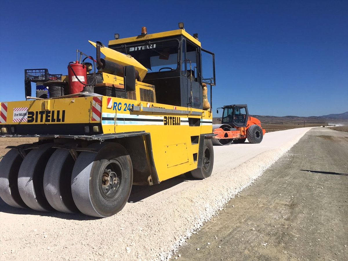 Burdur\'da Yol Çalışmaları