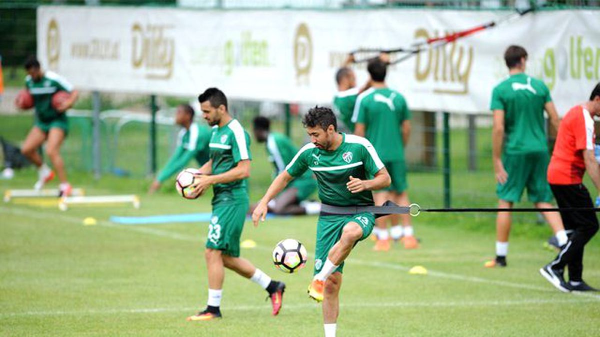 Bursaspor\'da İzin Bitiyor