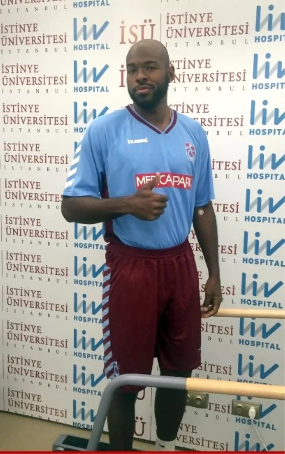 Caleb Green Trabzonspor Medical Park\'ta