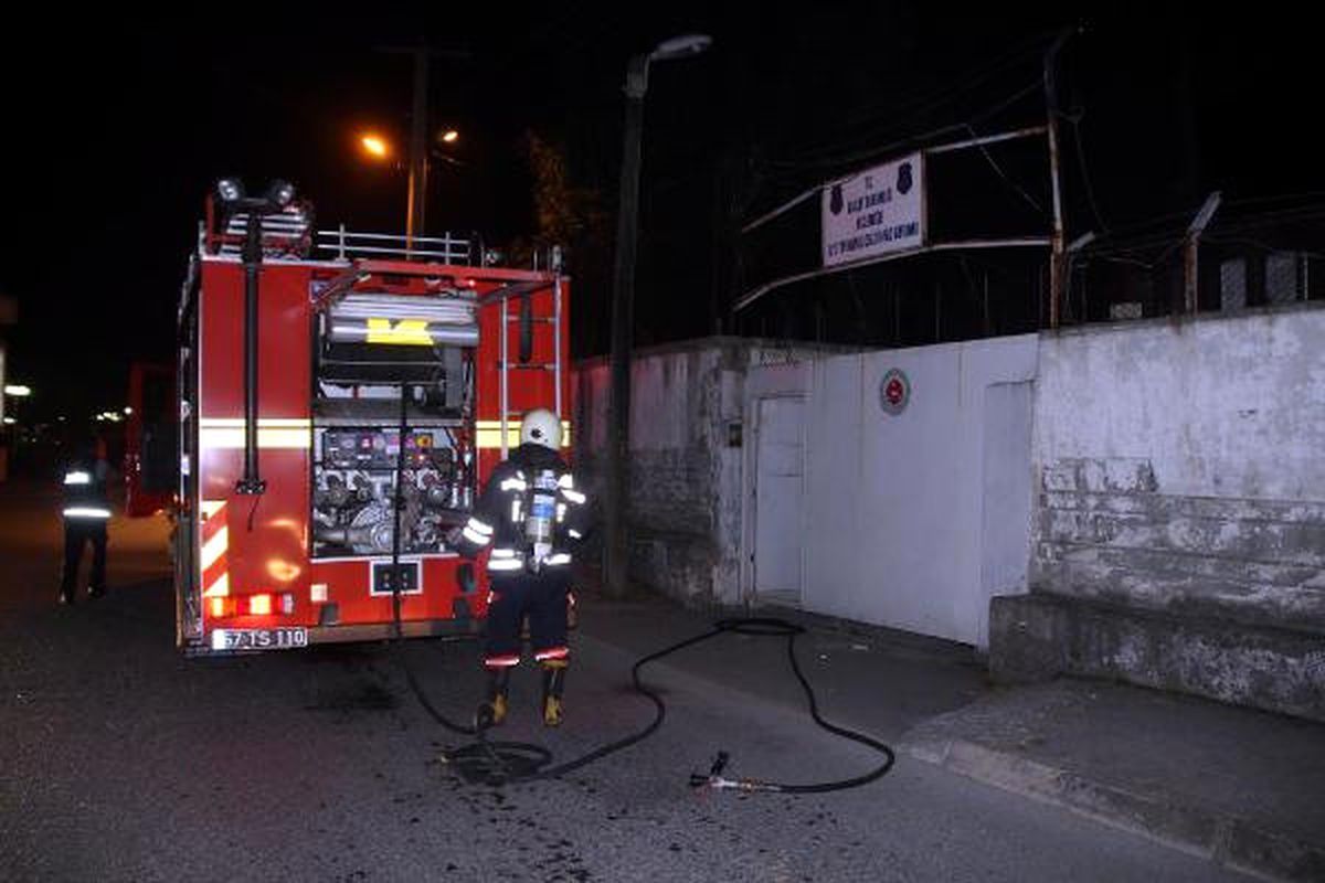 Cezaevinde Yangın Tatbikatı Yapıldı