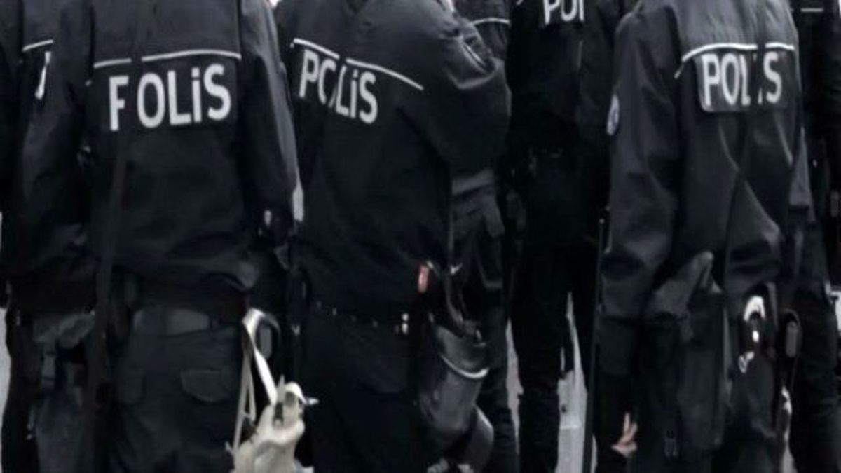 Diyarbakır\'da 646 Polis Görevden Alındı