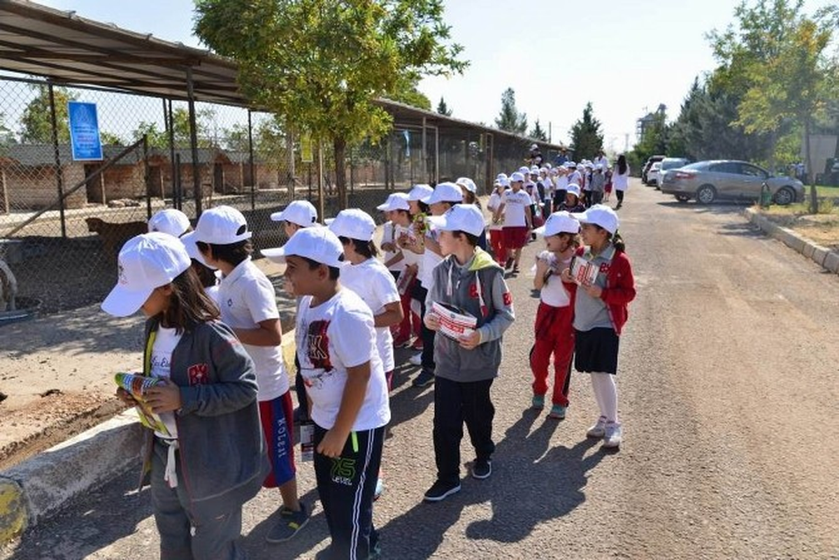 Diyarbakır\'da Dünya Hayvanları Koruma Günü Kutlandı