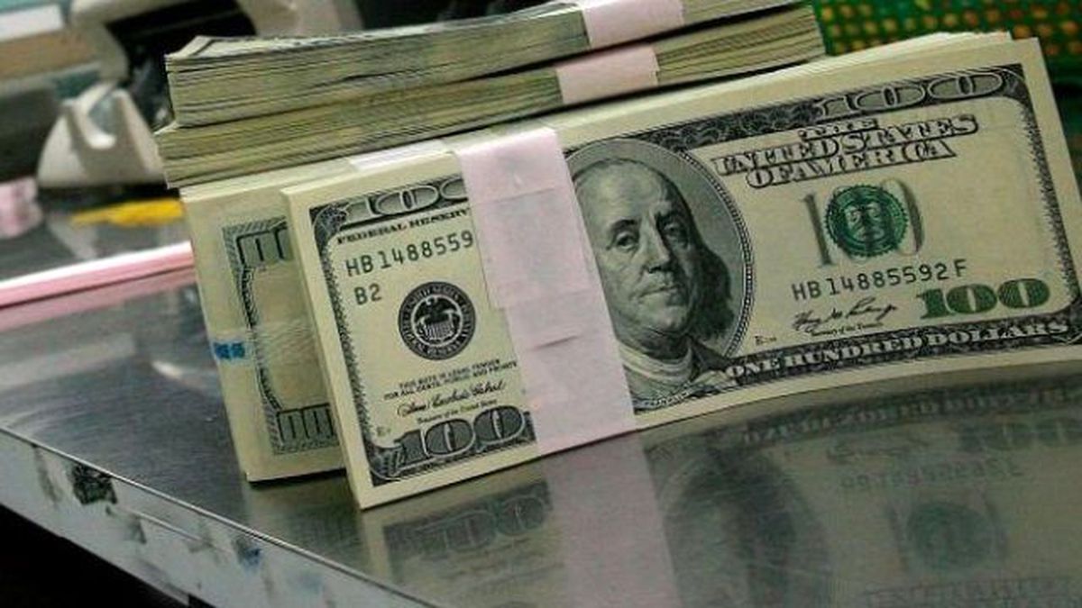 Dolar, TL Karşısında 3,04'ü Aştı