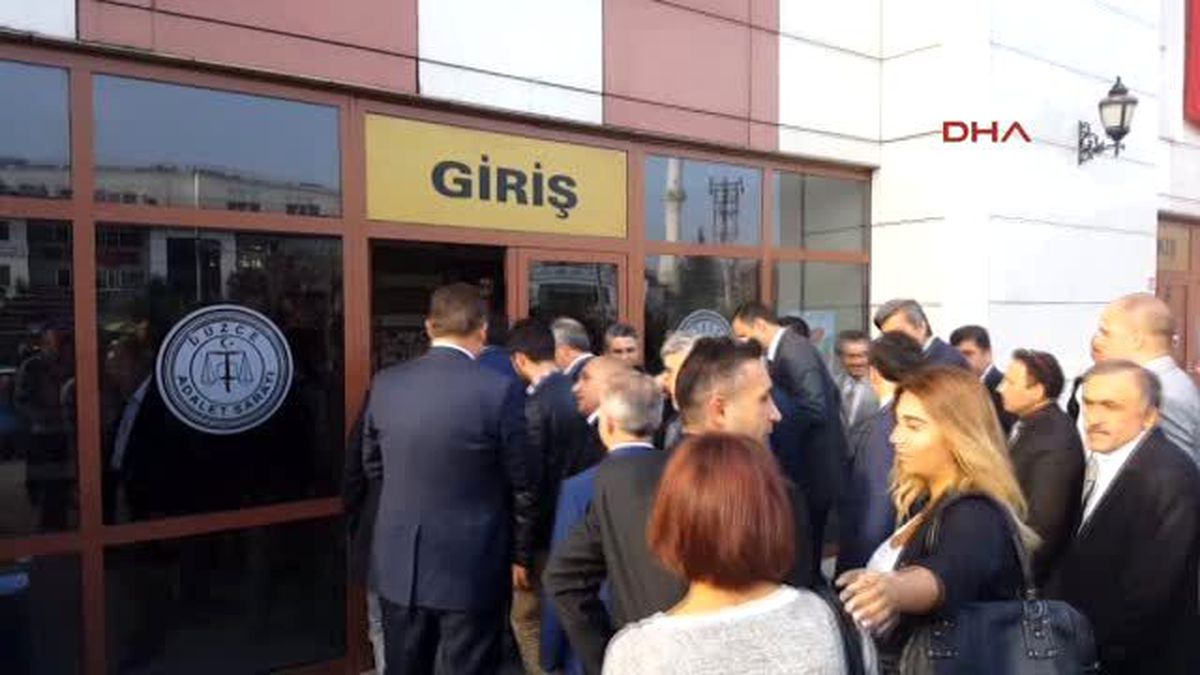 Düzce CHP Düzce İl Başkanı\'na Saldırıda 3 Sanığın Yargılanmasına Başlandı