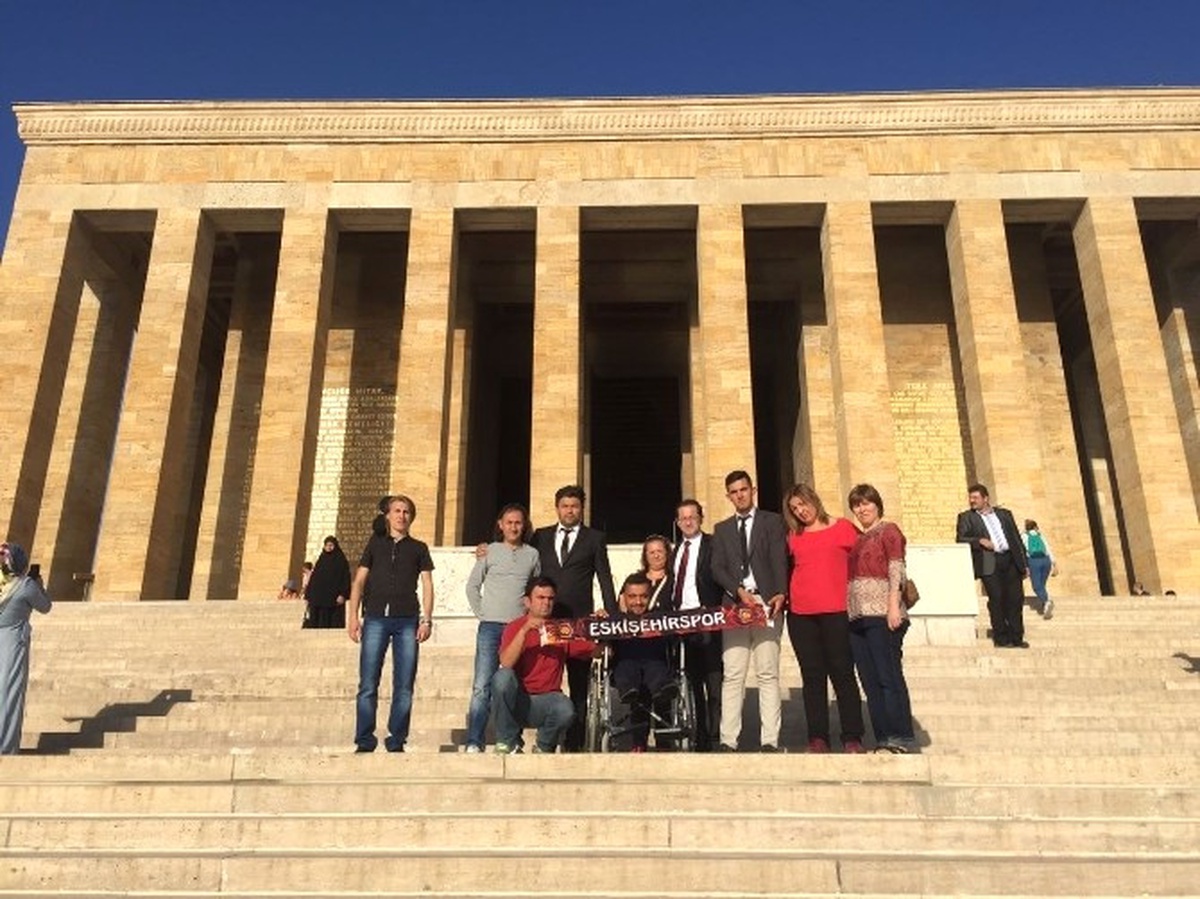 Eskişehirspor Çalışanları Anıtkabir\'de