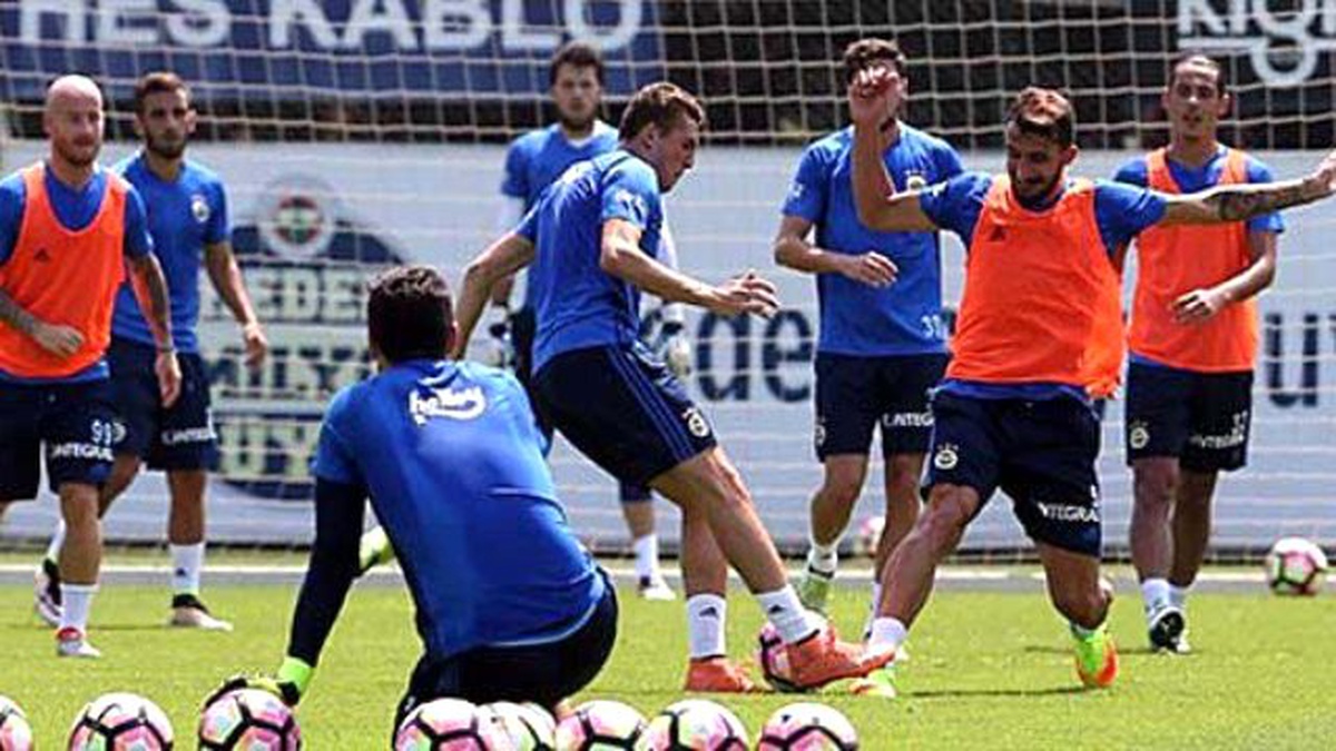 Fenerbahçe, Aytemiz Alanyaspor Maçı Hazırlıklarına Başladı