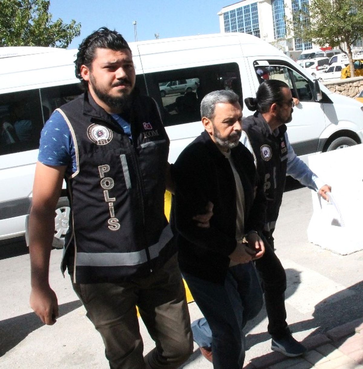Fetö\'nün Para Transferini Yapan Finans İmamı Yakalandı