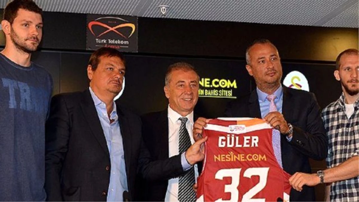 Galatasaray, Nesine.com ile Sponsorluk Anlaşması İmzaladı