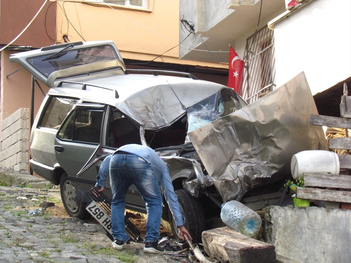 Giresun\'da Trafik Kazası: 3 Yaralı