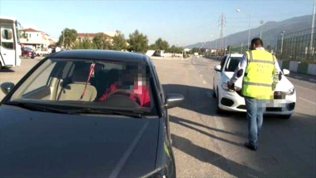 Görüntülü Haber) Bursa Trafiğinde \'Drift\' ve \'Makas Atmaya\' Sivil Denetim