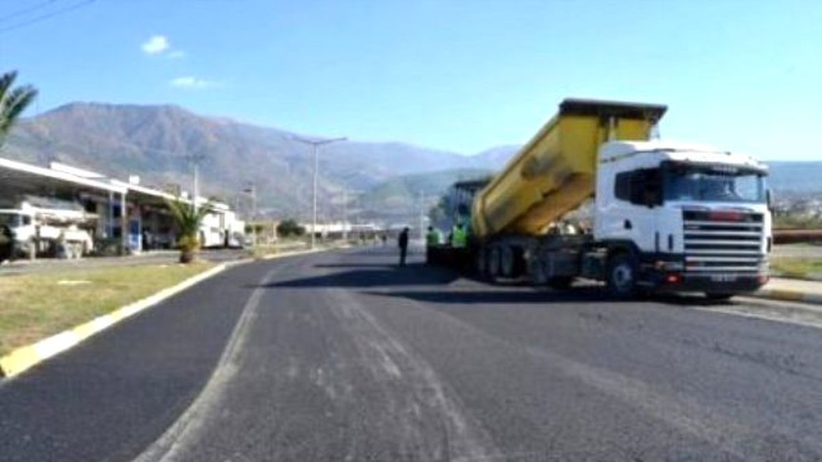 İskenderun\'da Asfalt Çalışmaları