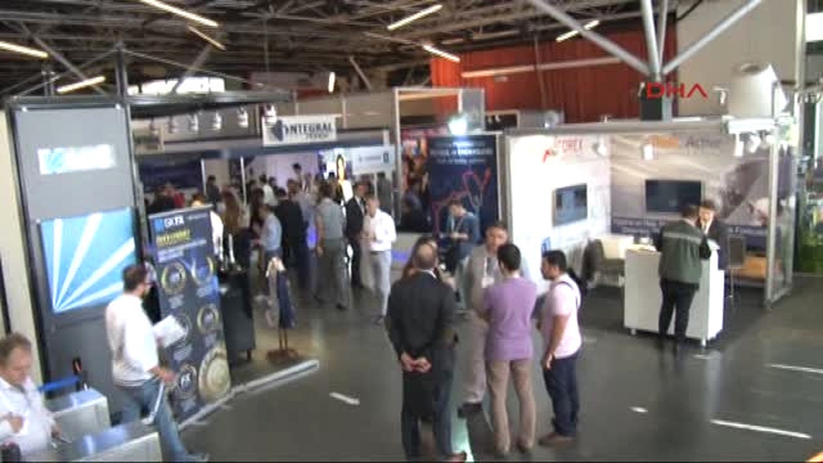 İstanbul Forexpo Fuarı\' Ziyaretçilerine Kapılarını Açtı