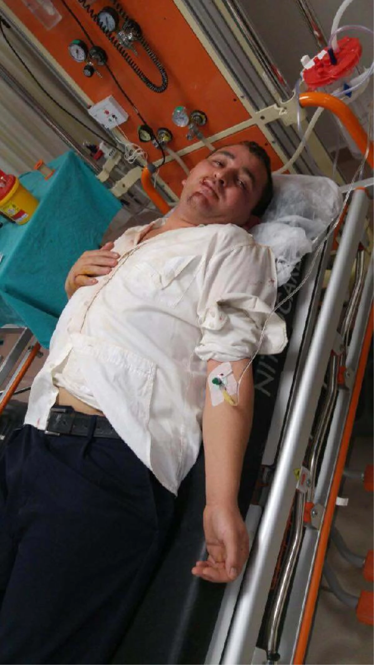 İzmir\'de 2 Eshot Şoförü 14 Saat Arayla Dövüldü