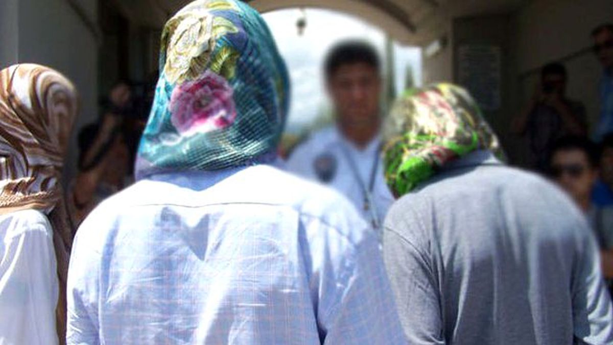 Kanada'da Bir Öğretmen Başörtüsünü Çıkarmayan Öğrencisini Sınavdan Attı