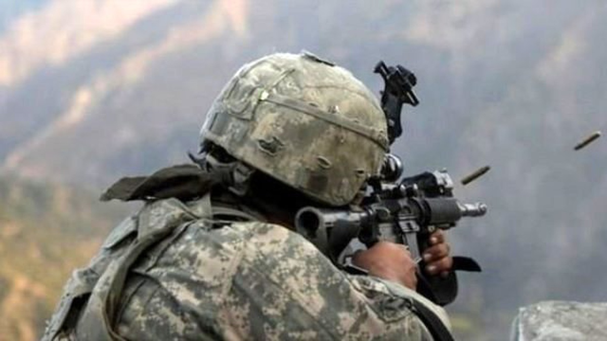 Lice\'de PKK Askeri Üs Bölgesine Saldırdı: 1 Şehit 5 Yaralı (2)